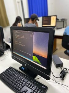 aula de programação APB Holambra